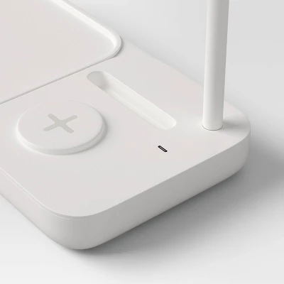 Multifunctional Organizational Lamp With Tech - Room Essentials™ 5 Multifunctional Organizational Lamp With Tech - Room Essentials™ - Image 3